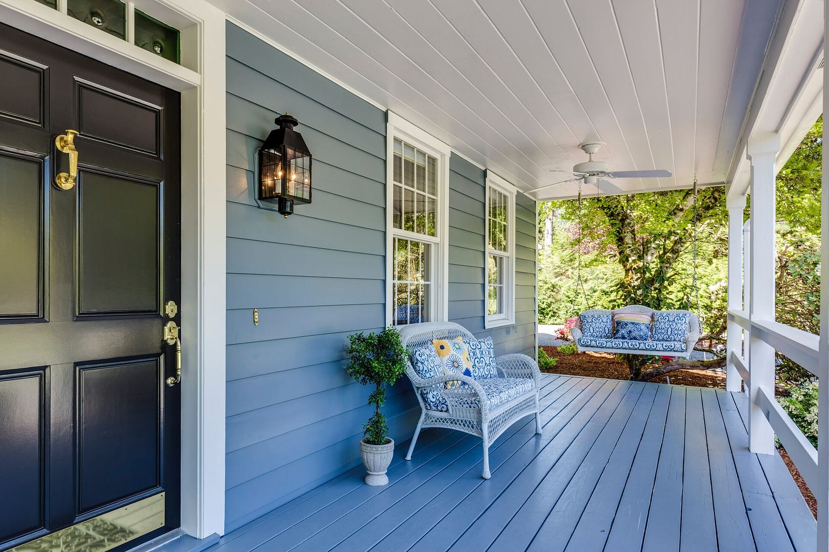 cozy-front-porch-blue-house