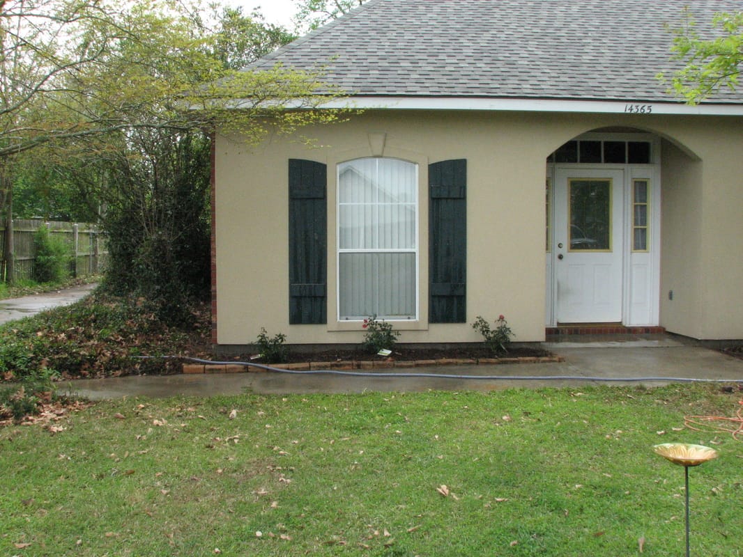 Cajun Soft Wash house Washing exterior soft power wash roof