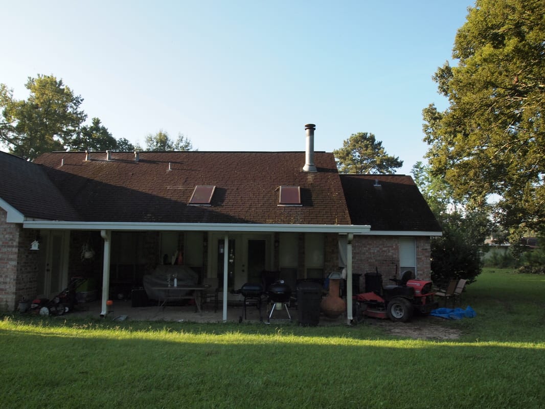 Cajun Soft Wash house Washing exterior soft power wash dirt stain roof